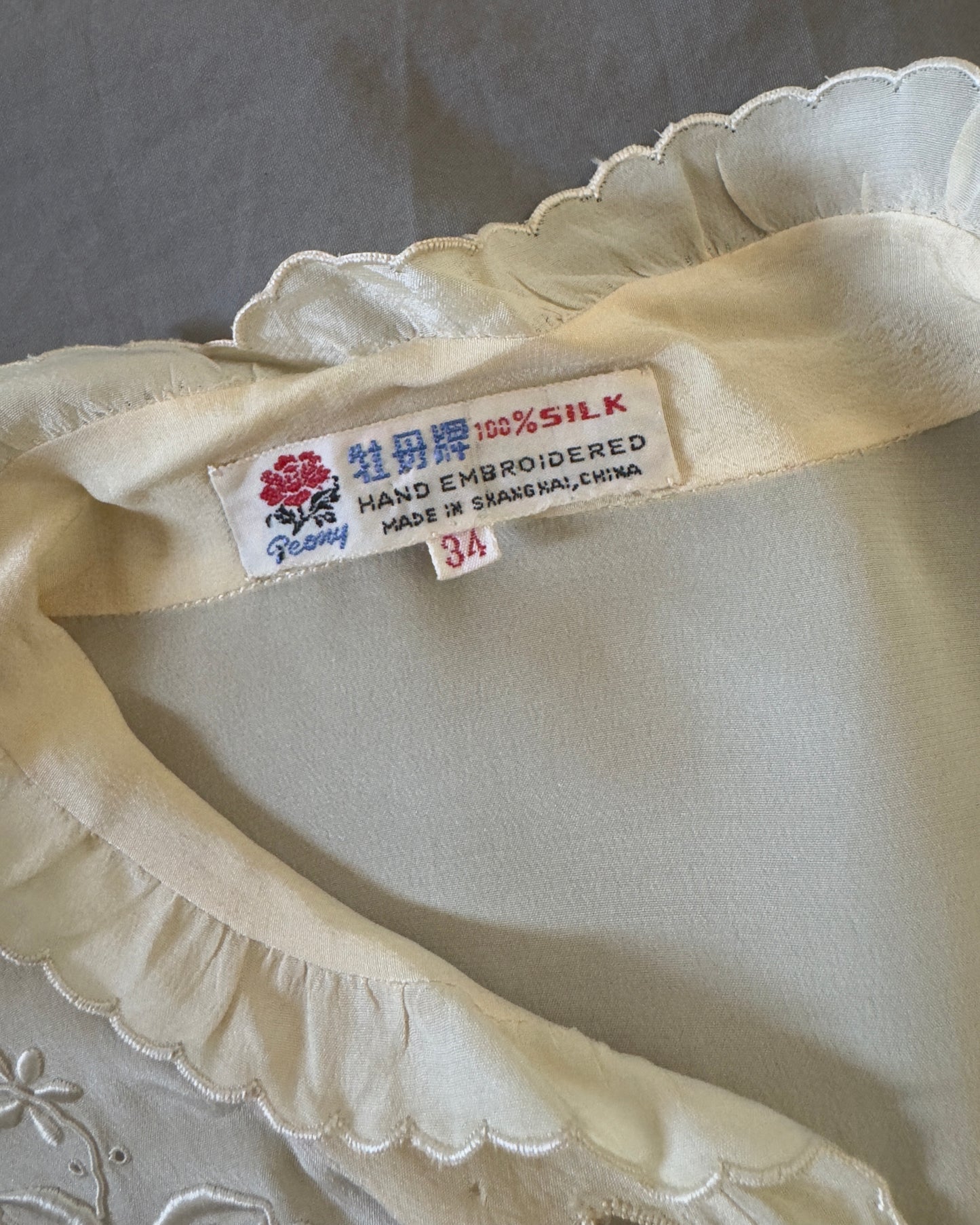 Vintage 50s Cream Silk Blouse | Size Small