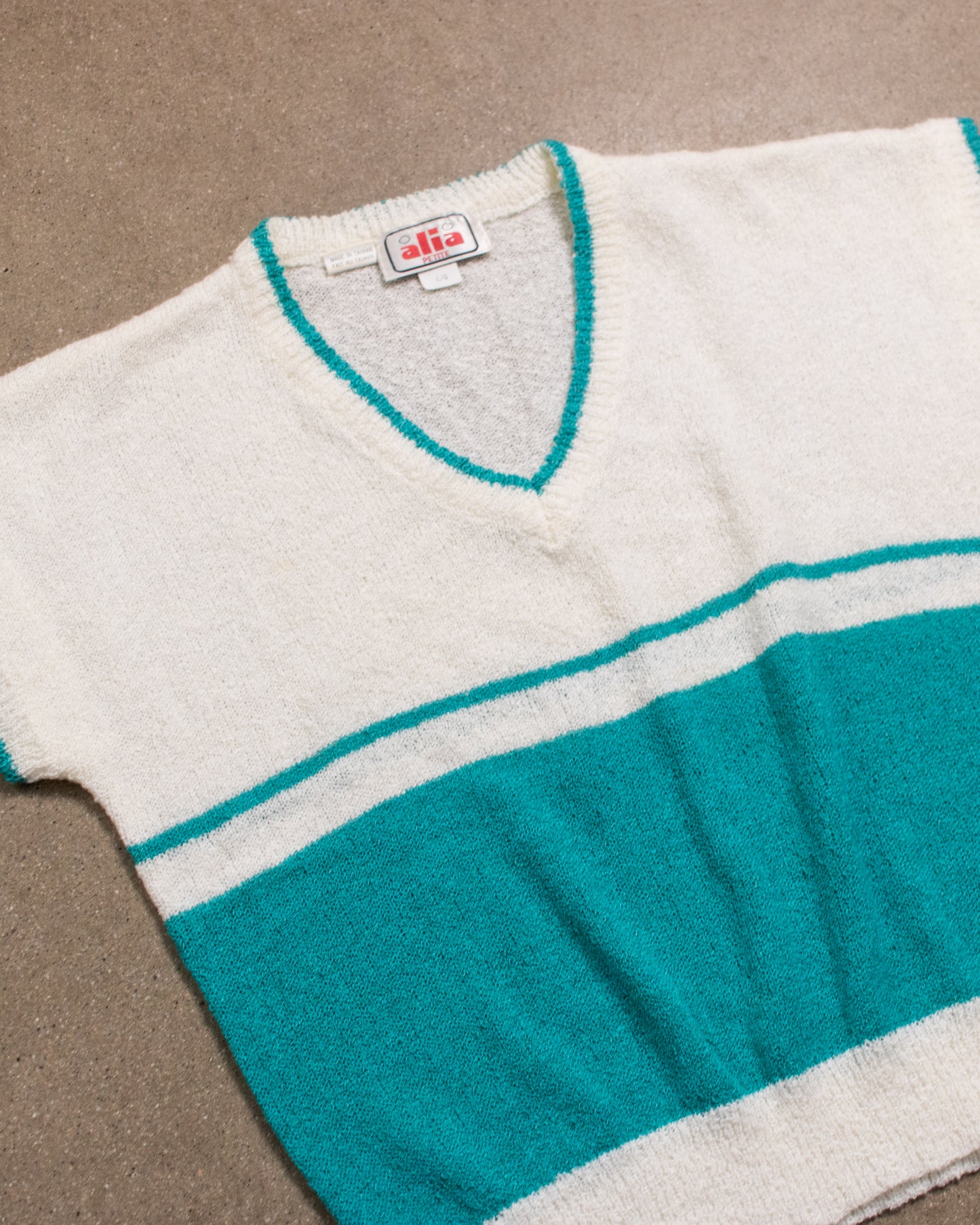 Vintage 80s Cream/Teal Sweater | Size Medium