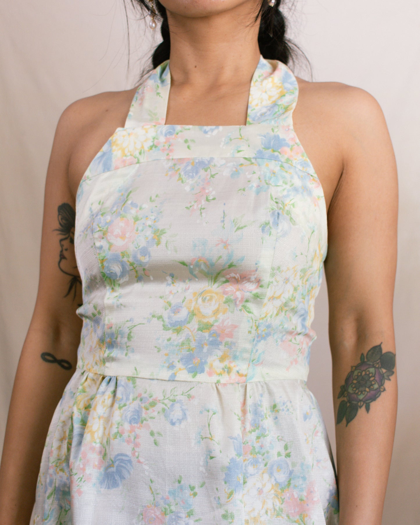 Vintage 70s Pale Yellow Floral Halter Dress | Size XS