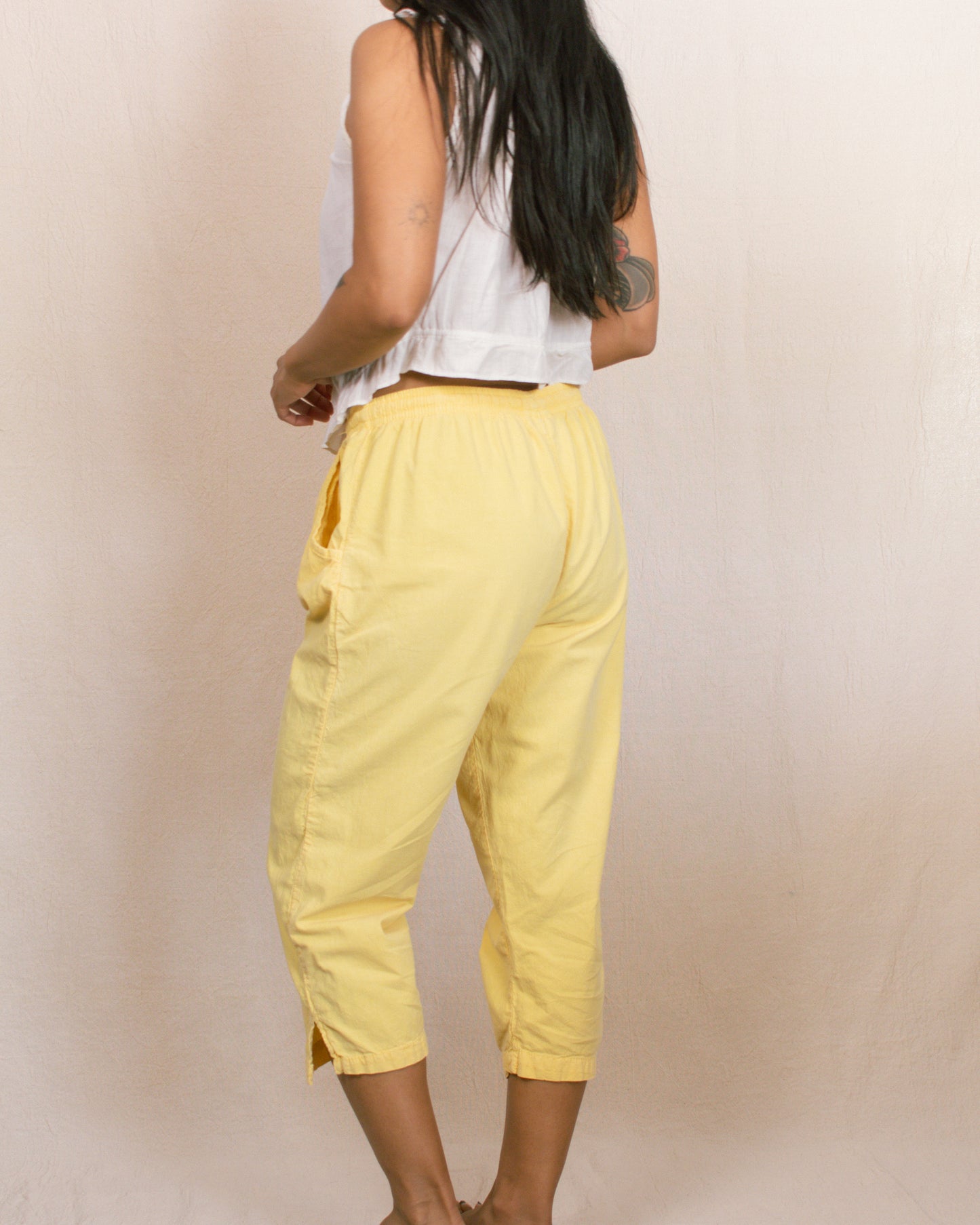 Vintage 90s Yellow Capris | Size Medium