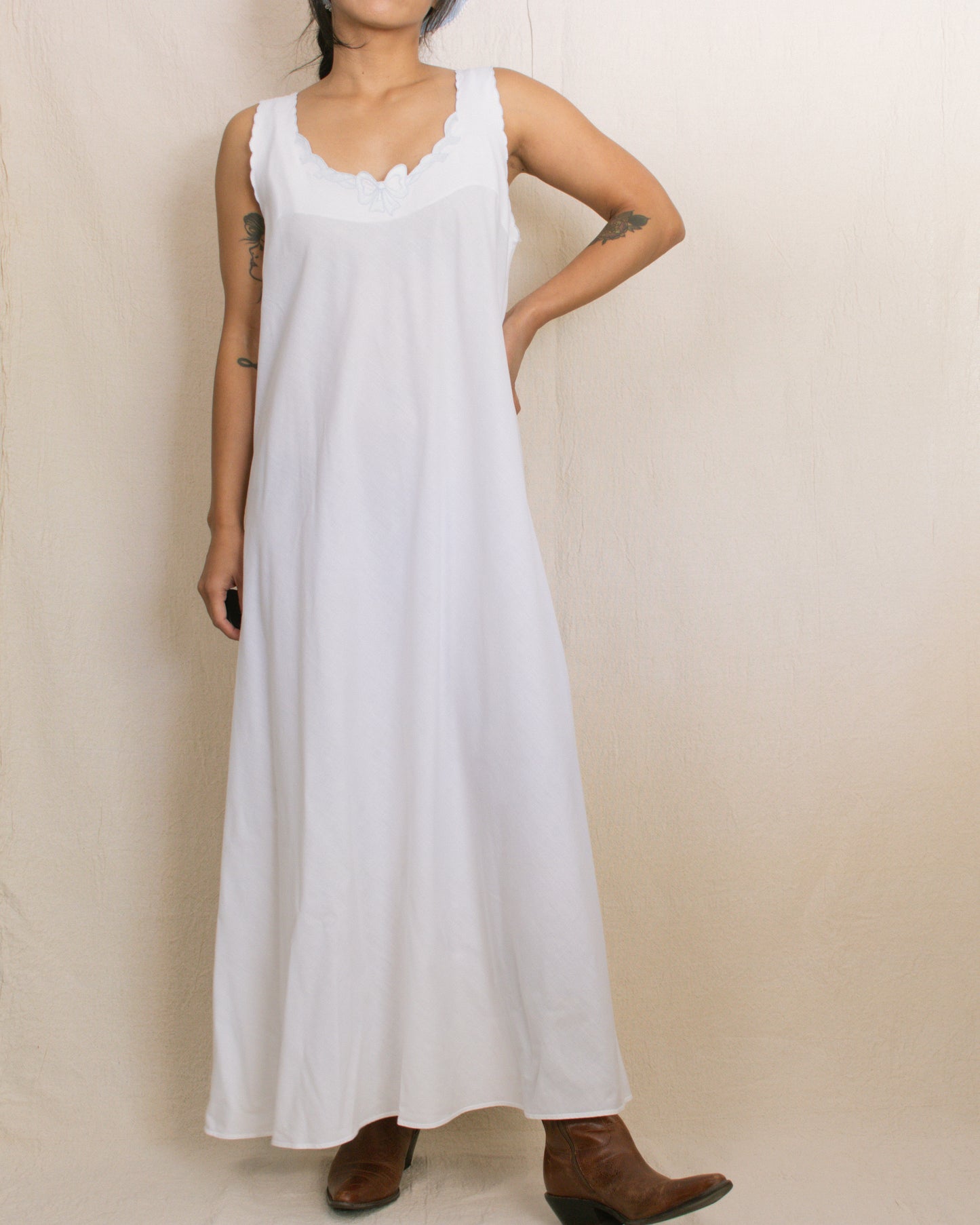 Vintage 90s White Maxi Dress | Size Medium