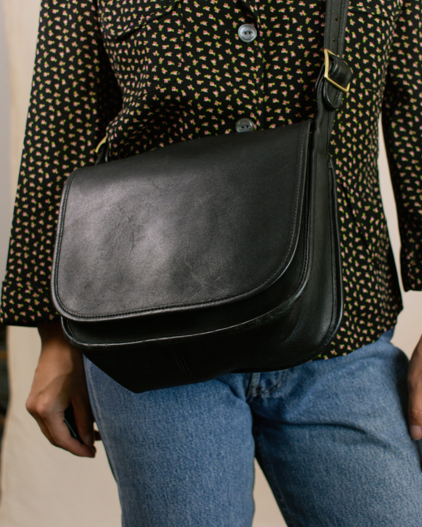 Vintage 90s Coach Leather Purse