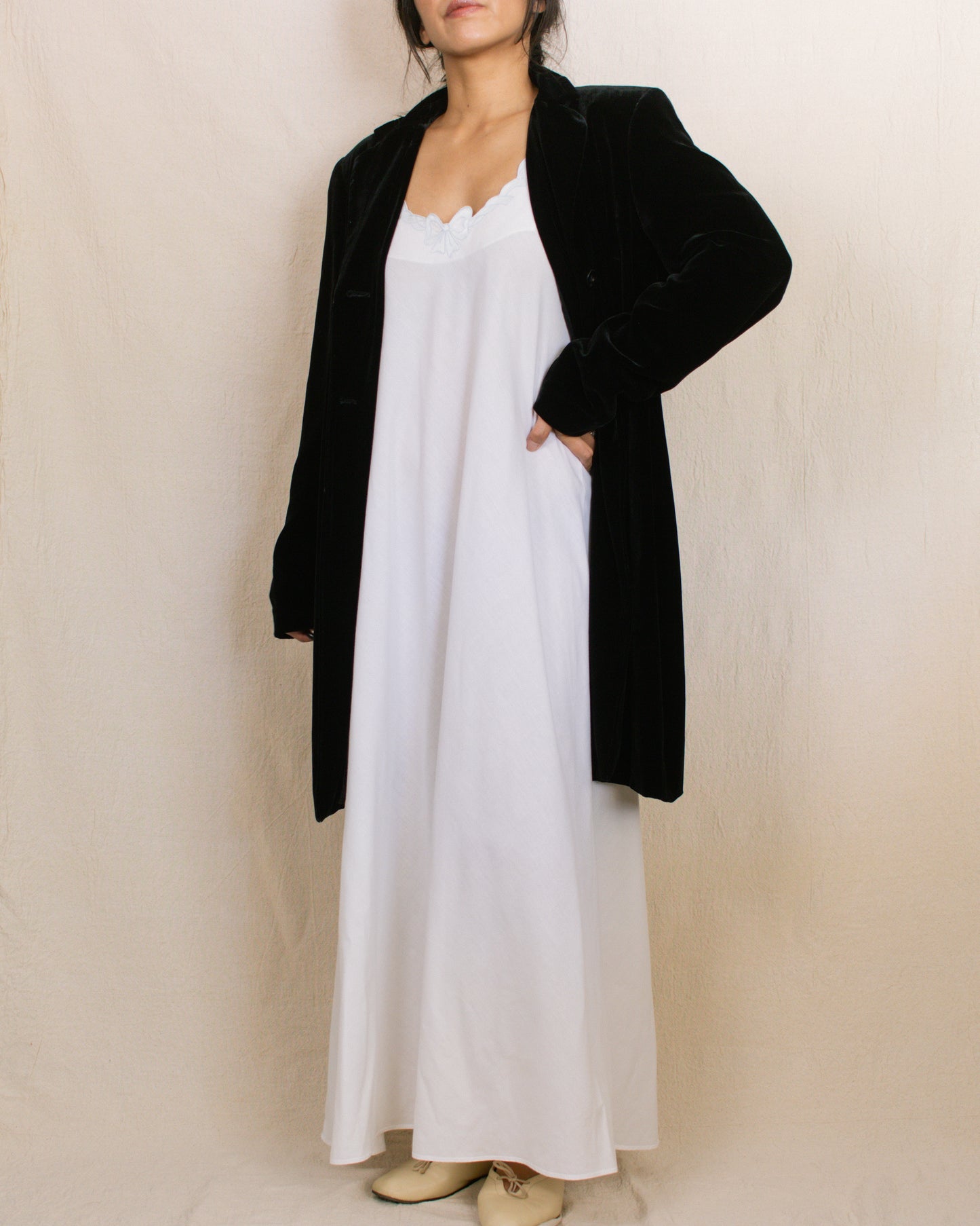 Vintage 90s Velvet Long Jacket | Size Small-Medium