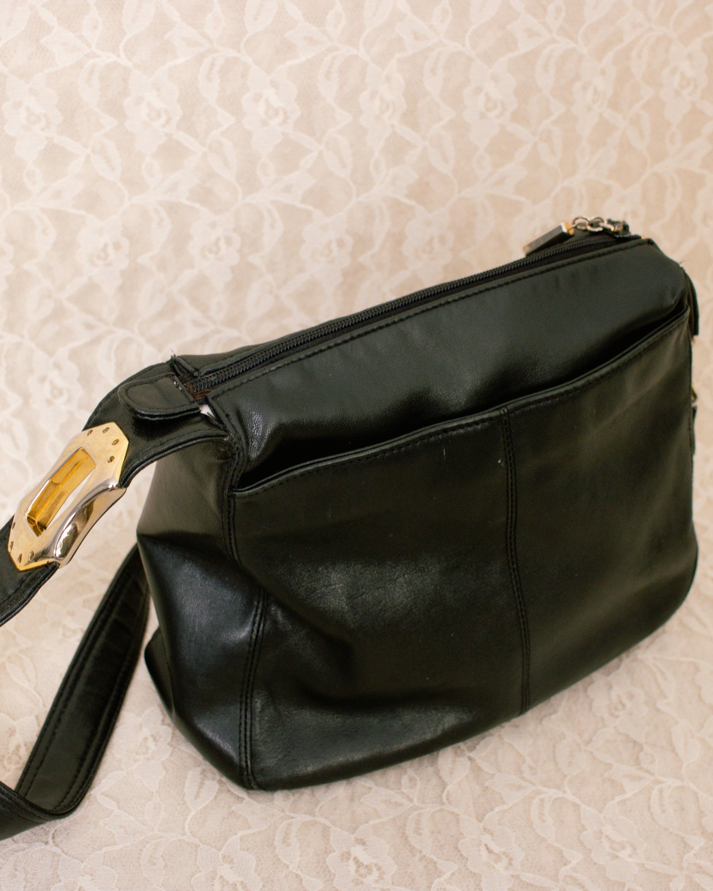 Vintage 90s Black Leather Purse