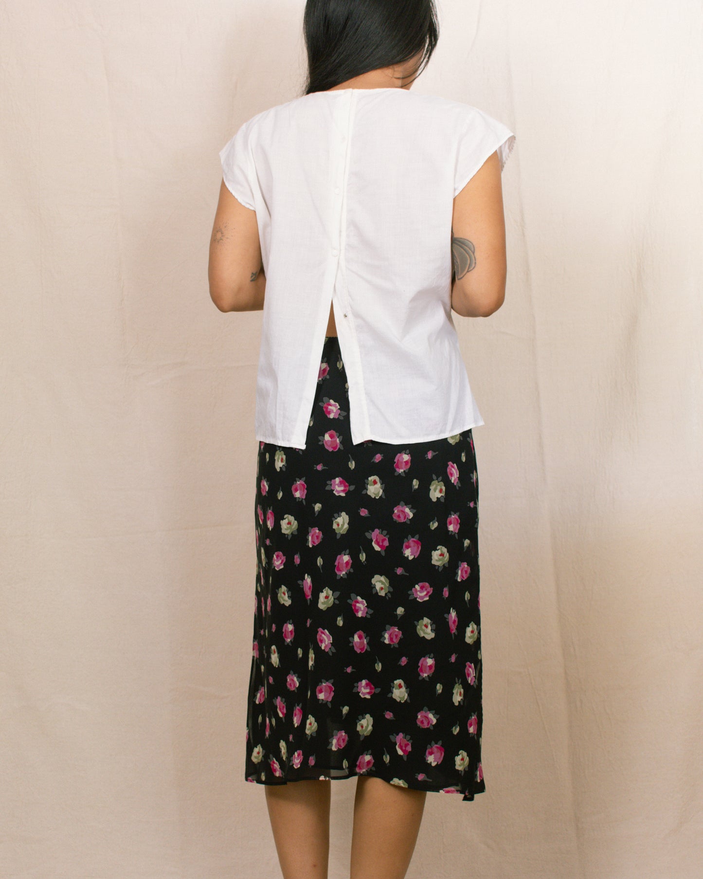 Vintage Antique Embroidered Blouse | Size M-L