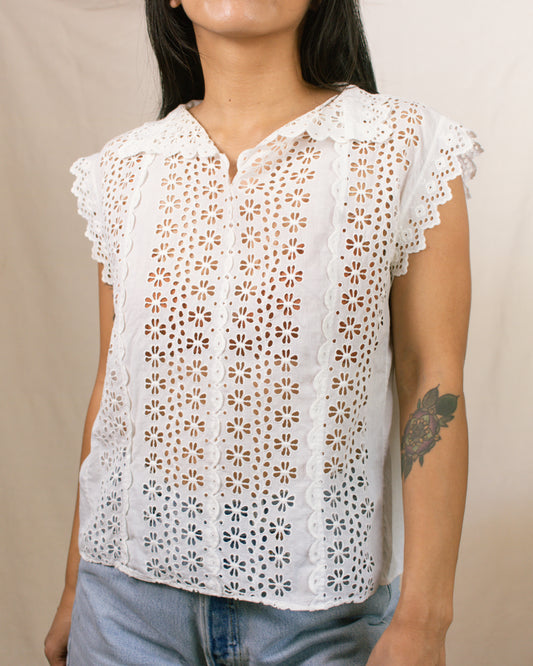 Vintage 50s Cut Out Eyelet Blouse | Size Medium
