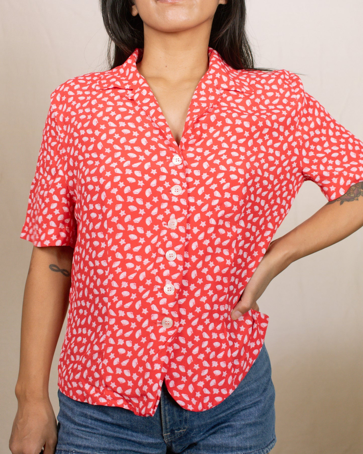 Vintage 80s Red Shell Blouse | Size M-L