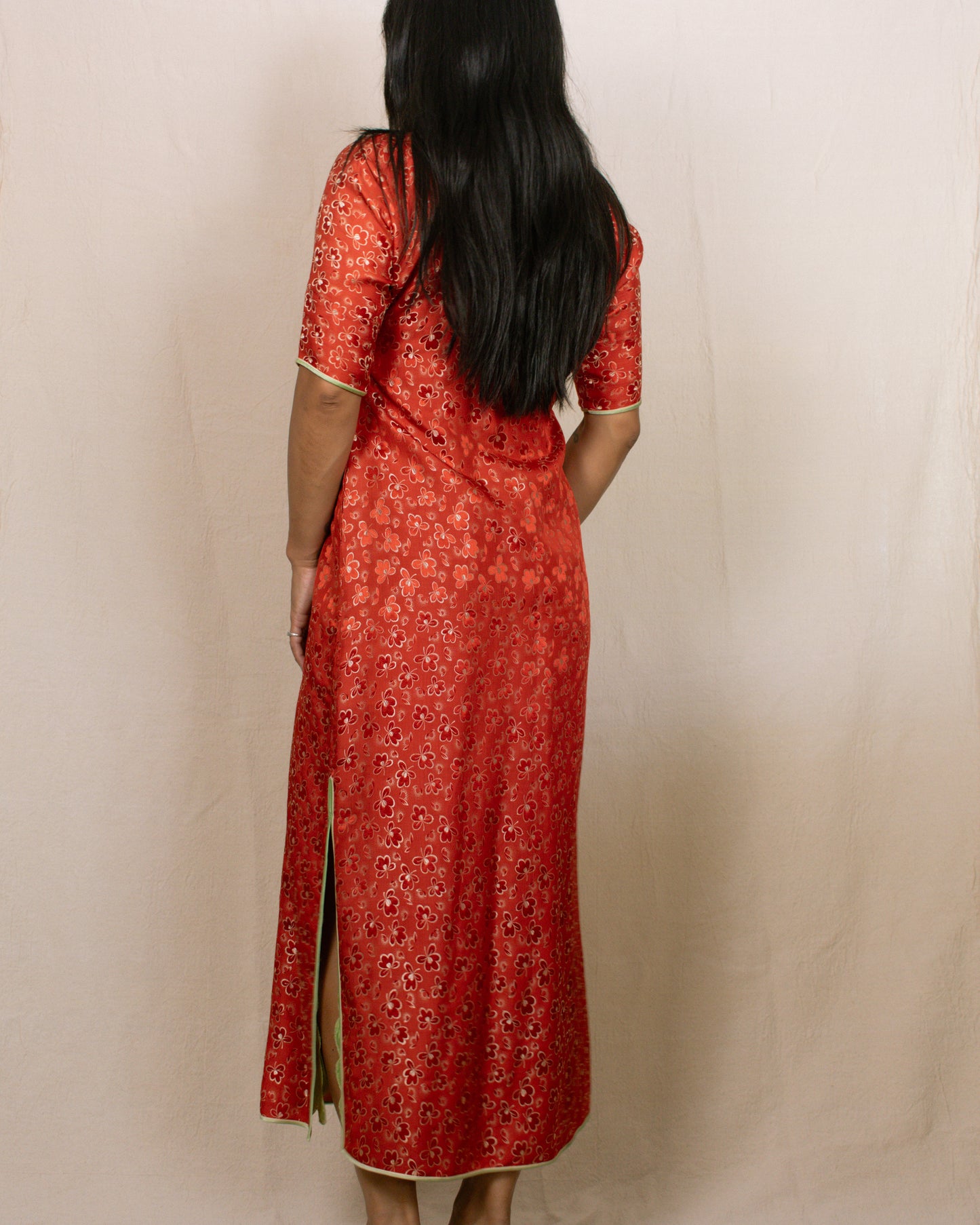 Vintage 60s/70s Red Qipao/Cheongsam Floral Dress | Size XS