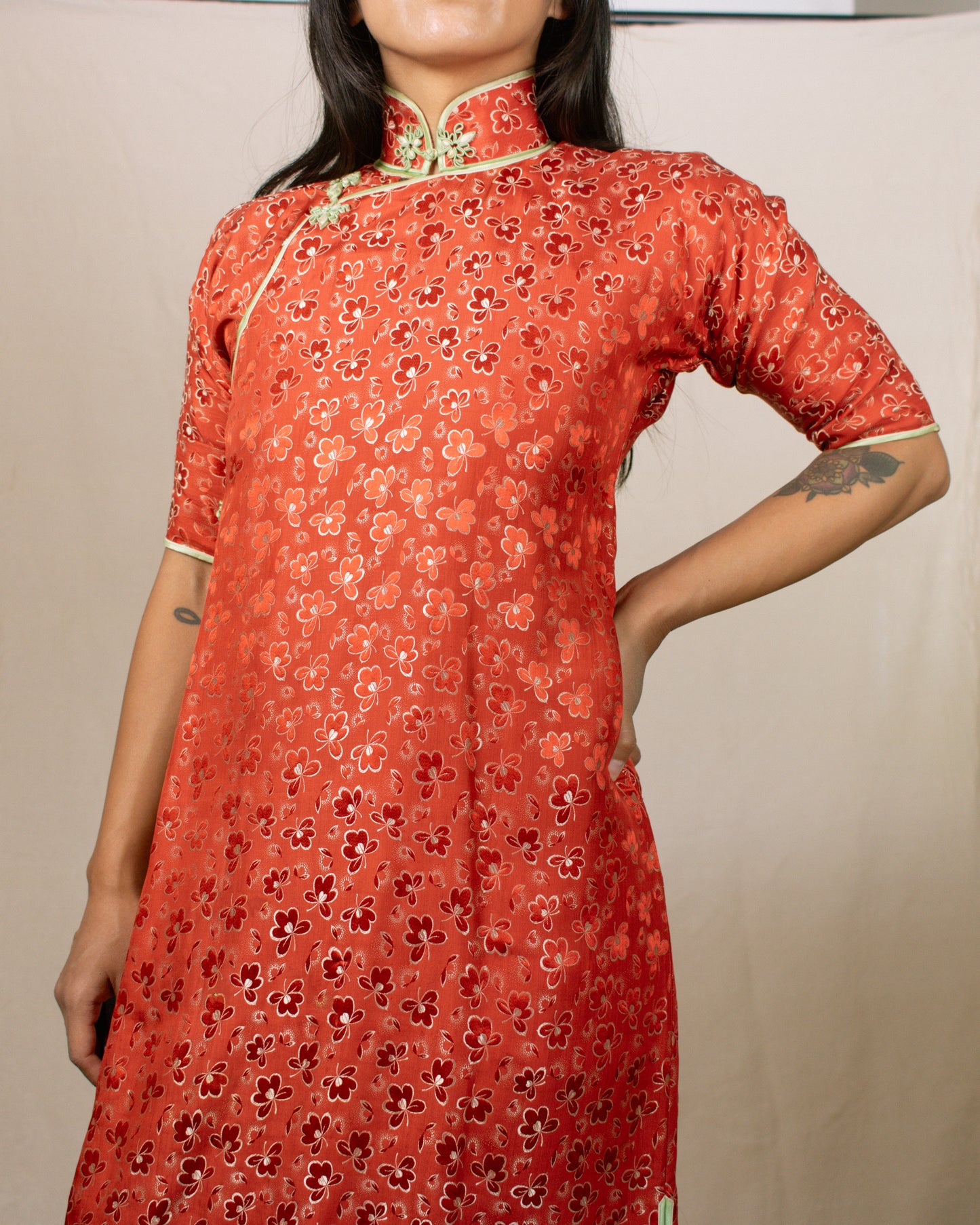 Vintage 60s/70s Red Qipao/Cheongsam Floral Dress | Size XS