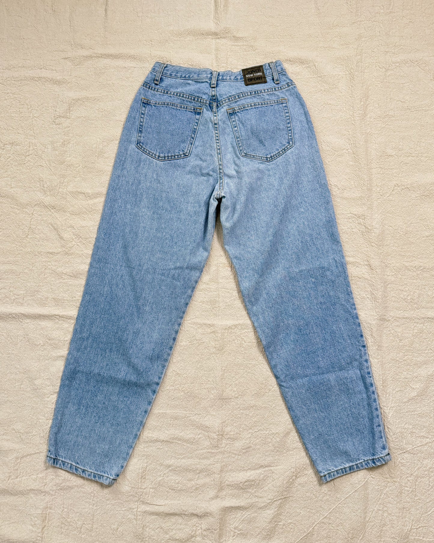 80s Light Wash Jeans | 27"