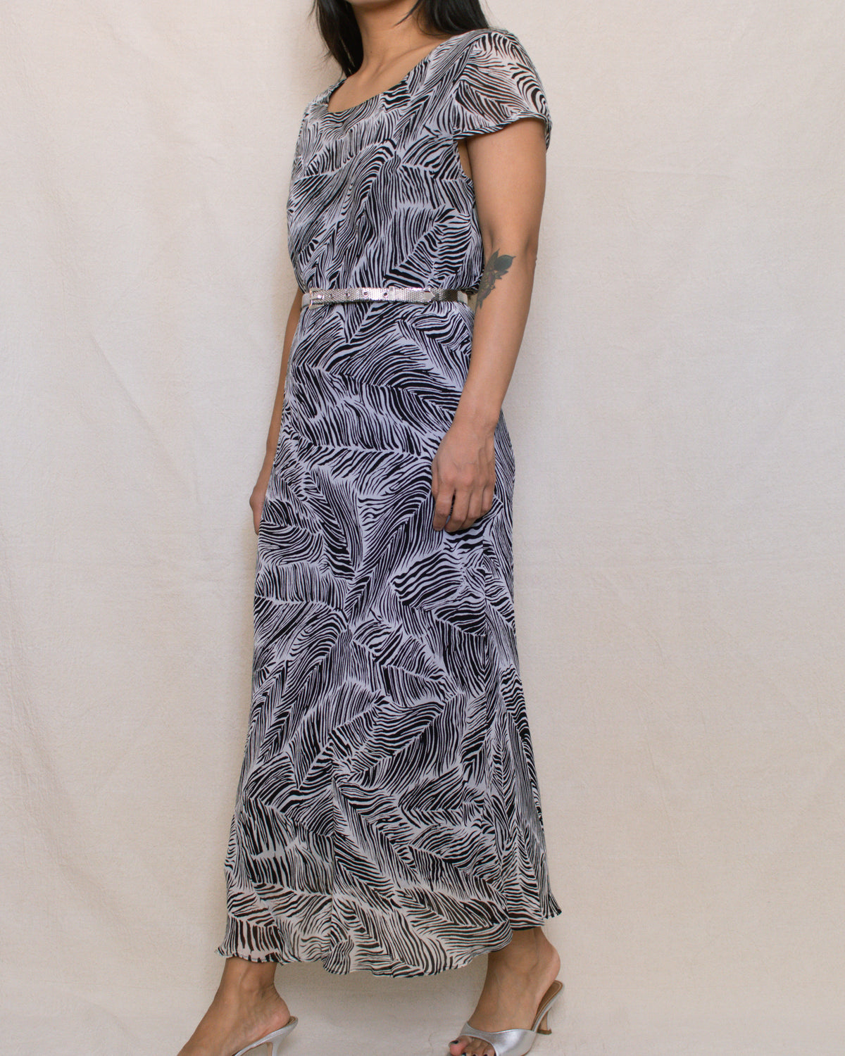 Vintage 90s Leaf Print Maxi Dress | Size Medium