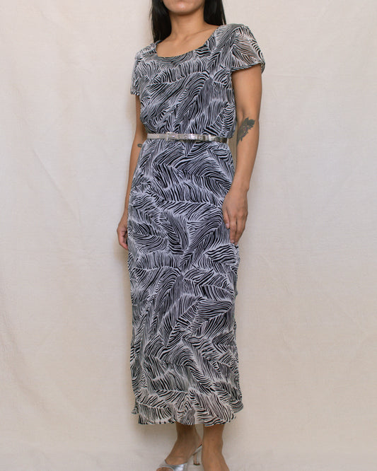 Vintage 90s Leaf Print Maxi Dress | Size Medium