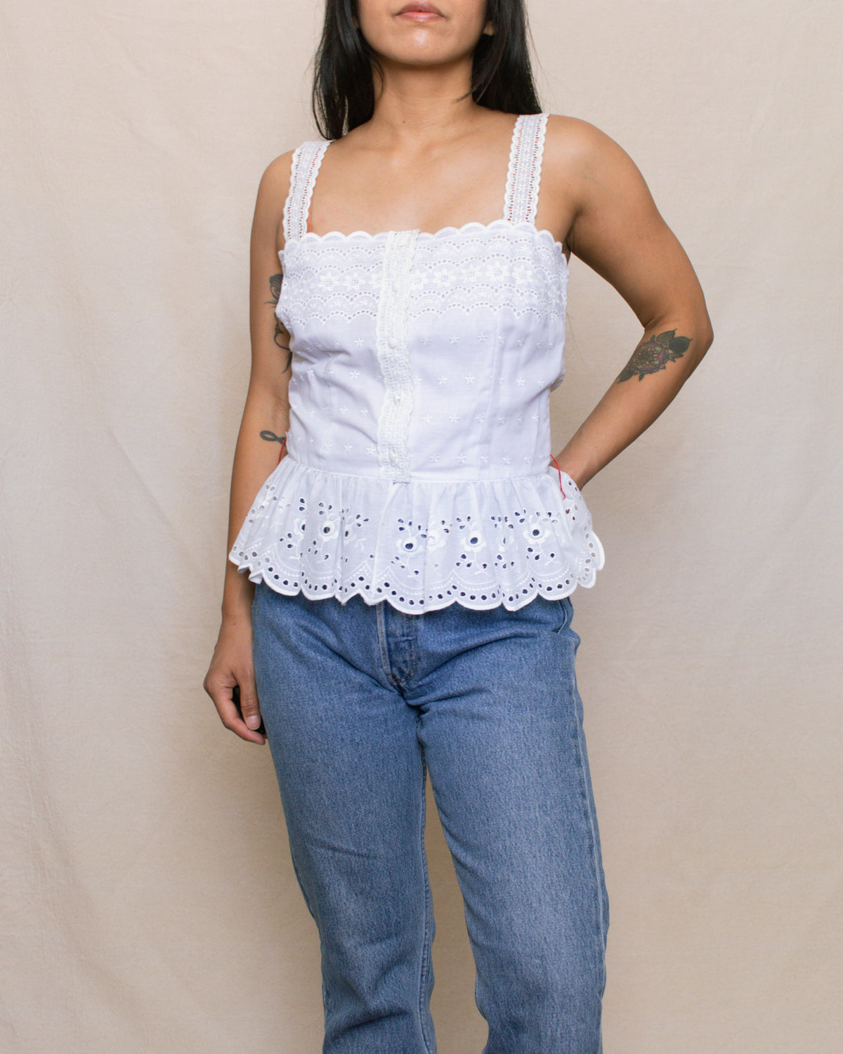 Vintage 70s Eyelet Sleeveless Blouse | Size Small