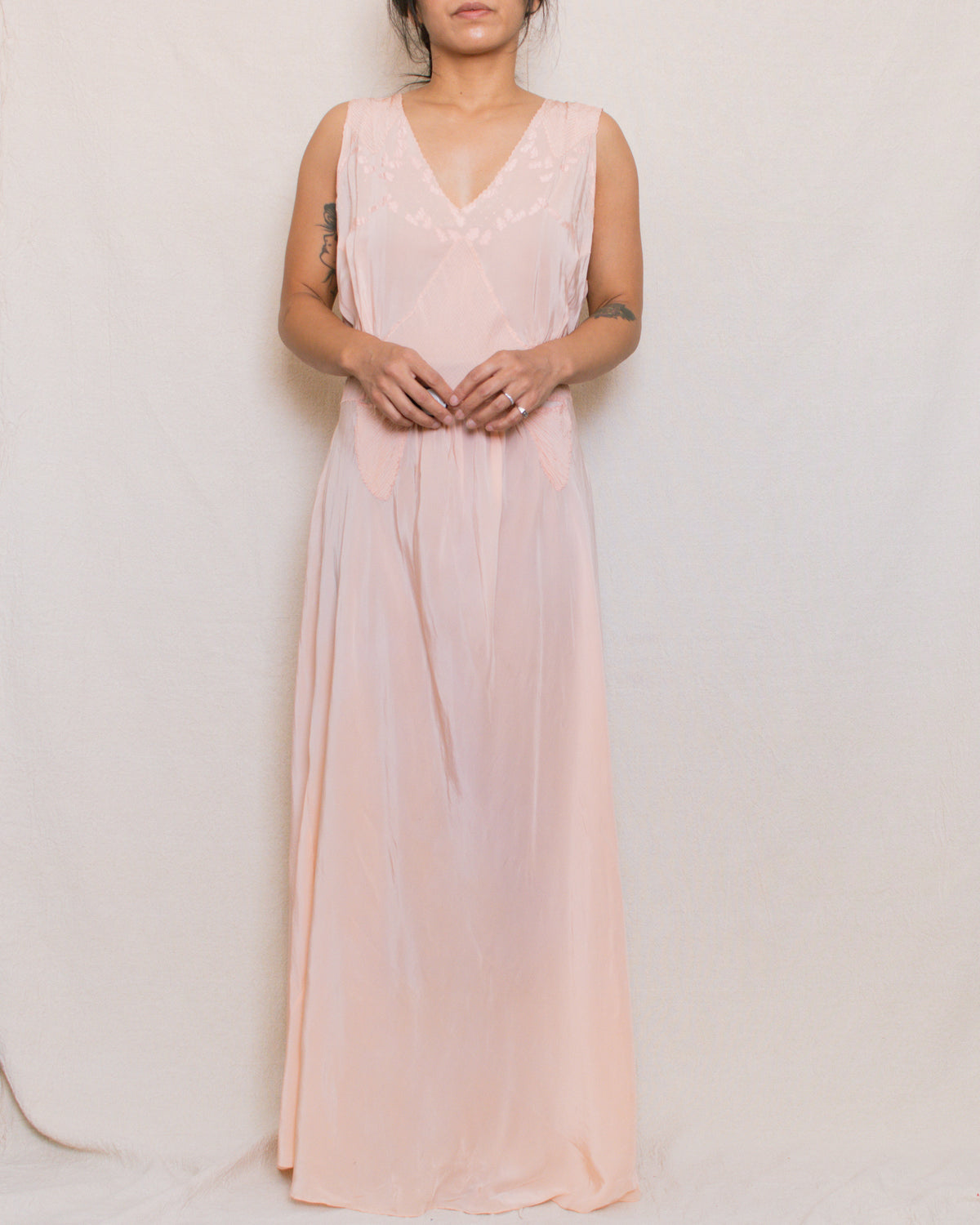 Vintage 30s/40s Peach Silk Bias Cut Dress | Size Large