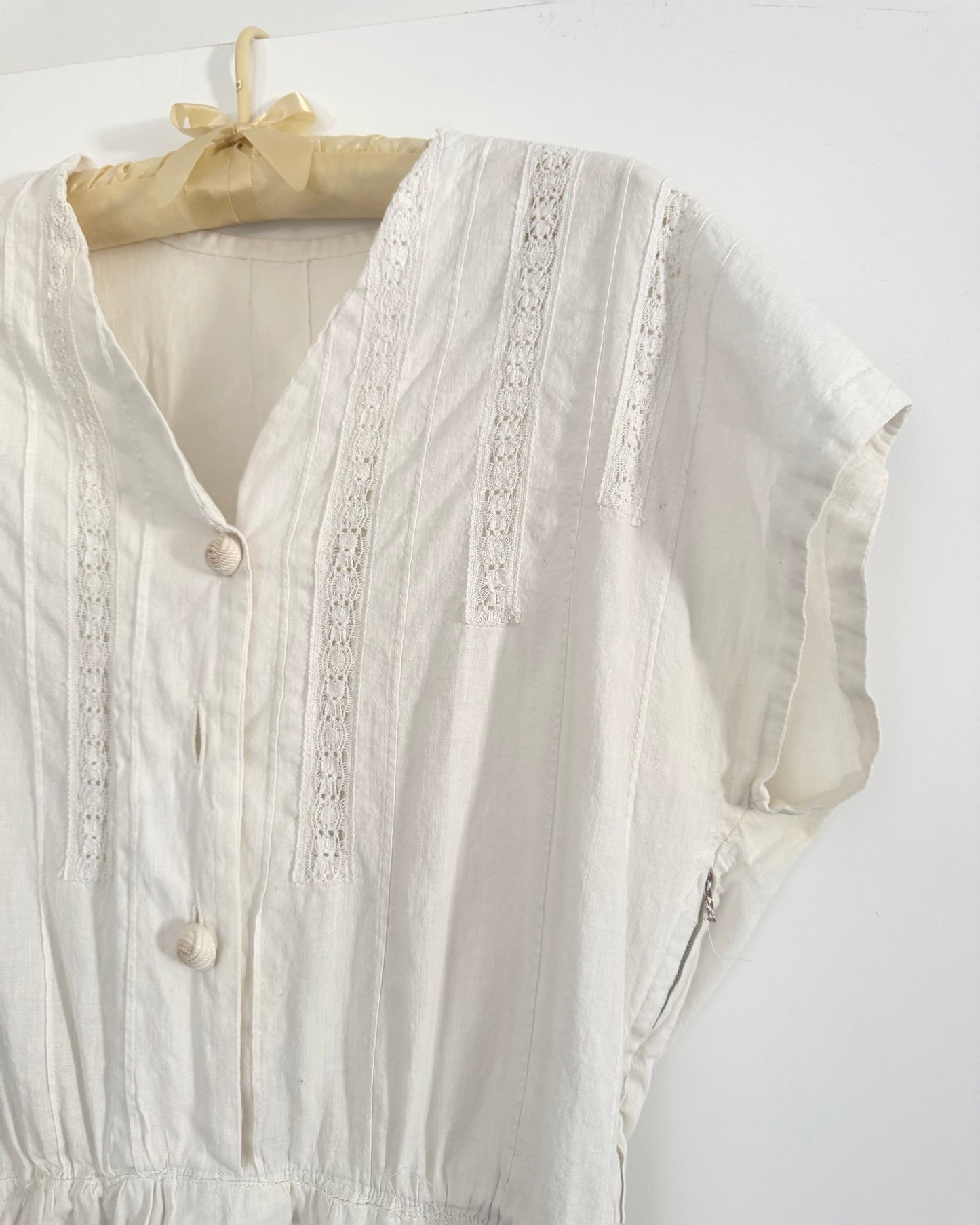 Vintage 50s White House Dress | Size M-L