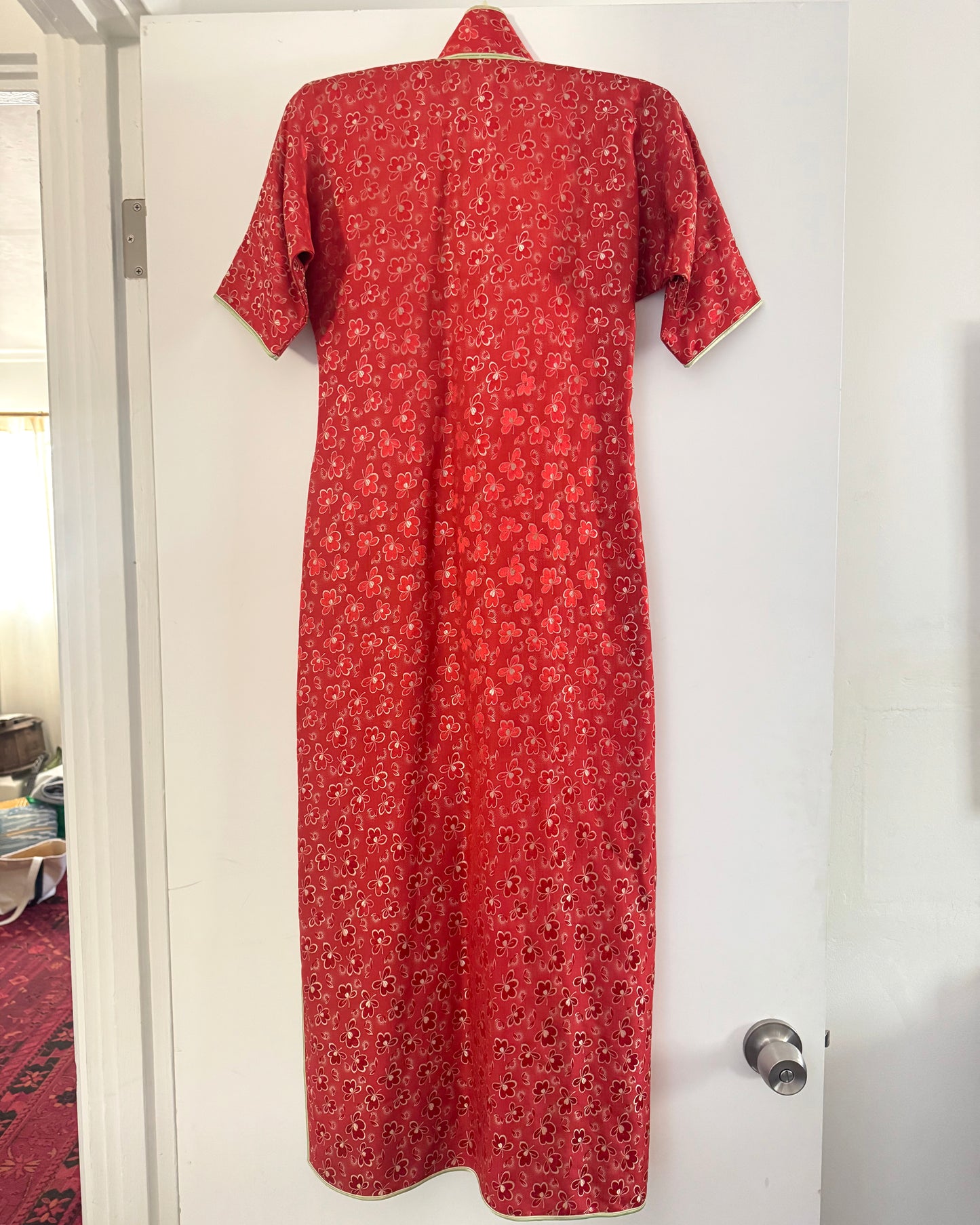 Vintage 60s/70s Red Qipao/Cheongsam Floral Dress | Size XS