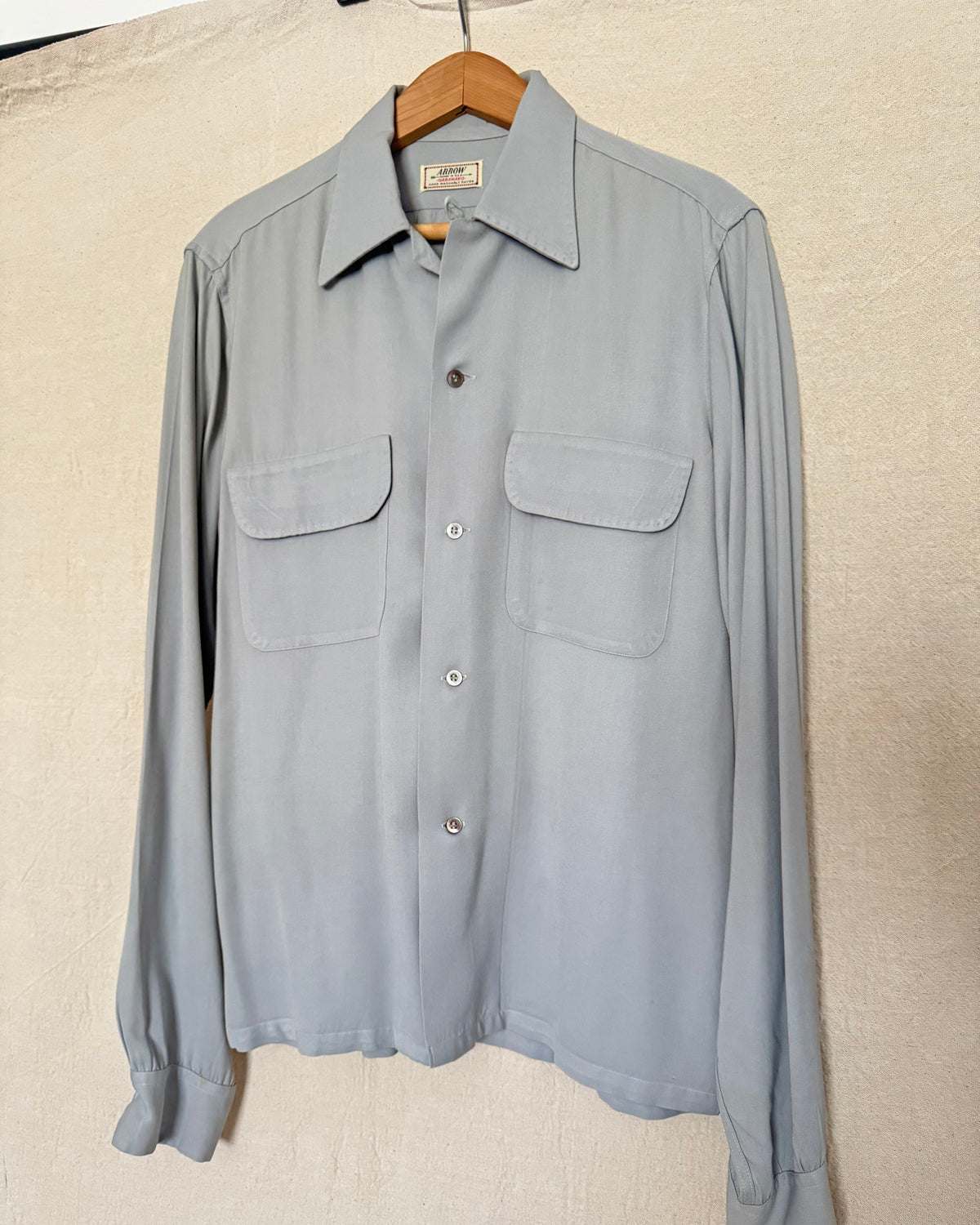 Vintage 50s Men's Light Grey Arrow Gabanaro Rayon Shirt | Size Medium