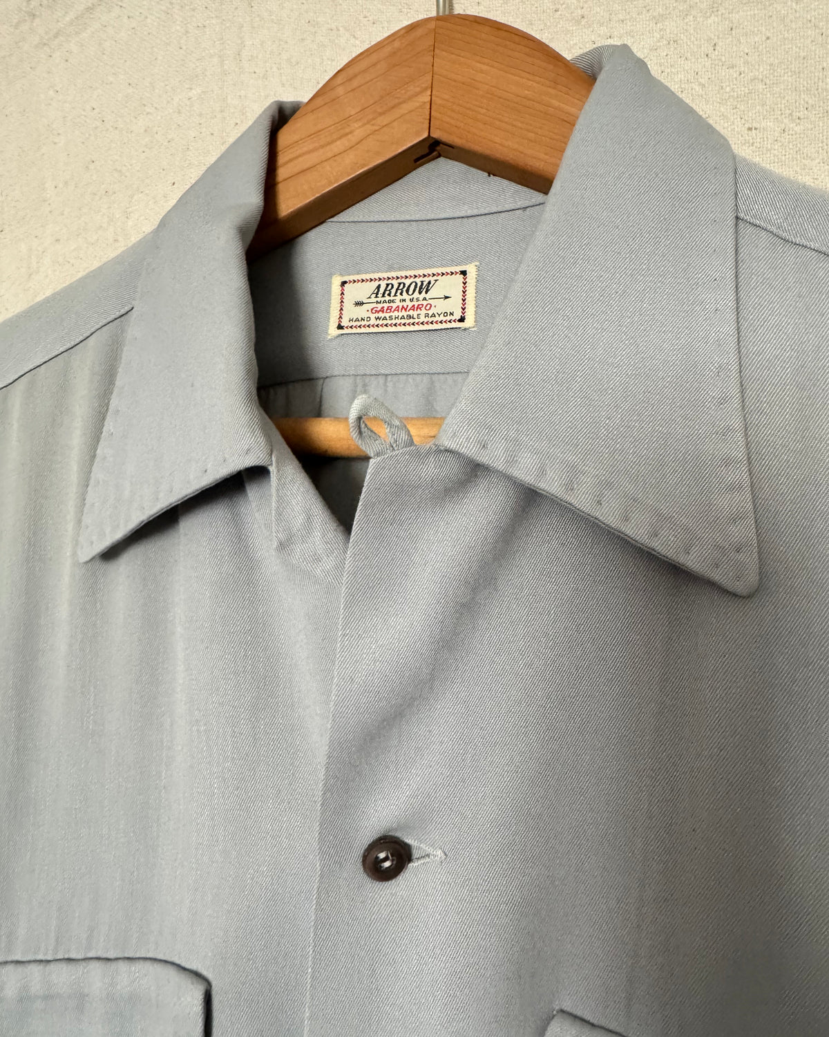 Vintage 50s Men's Light Grey Arrow Gabanaro Rayon Shirt | Size Medium